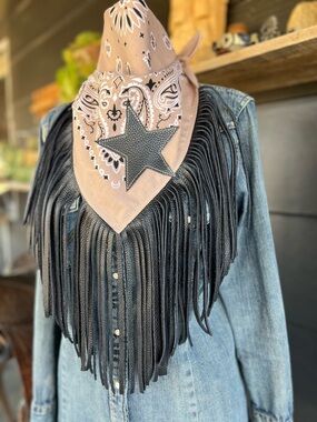 A Star IS Born Desert Dusted Bandana Leather Fringe Collar Dirty Mojave Leather
